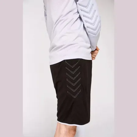 СЦ*Форма футб. врат. KELME 3871007-273-3XL, р.3XL, полиэстер, бело-черный за 3&nbsp;204.50 ₽ купить в Мурманске